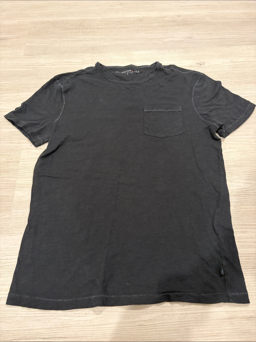 John Varvatos Men’s Short-Sleeve Tee